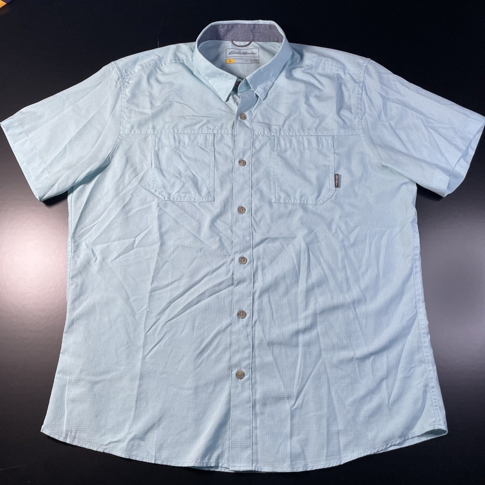 Eddie Bauer - Men's Large- Classic Fit Short Sleeve Button-Up Shirt - Light Blue